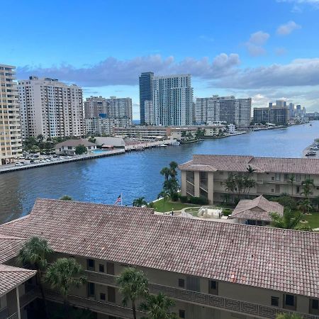 Beachwalk Studio Apmt 2 Beds, Amazing Views 2010B Plaja Hallandale Exterior foto